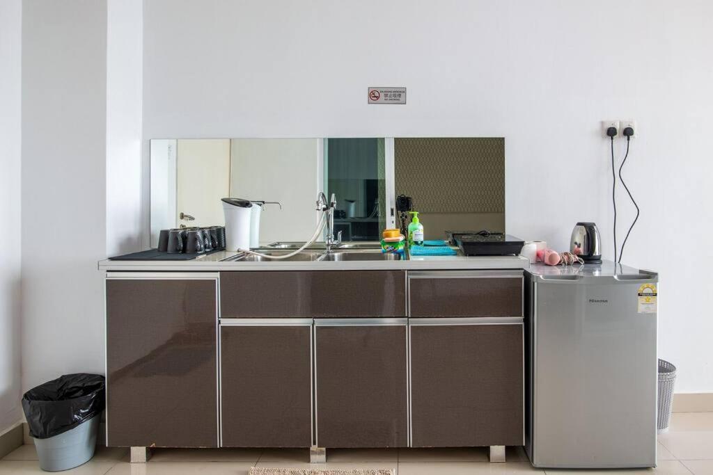 2Bedrooms Maritime Seaview Luxury Suite 2Carpark 2-9Pax Jelutong Exteriör bild